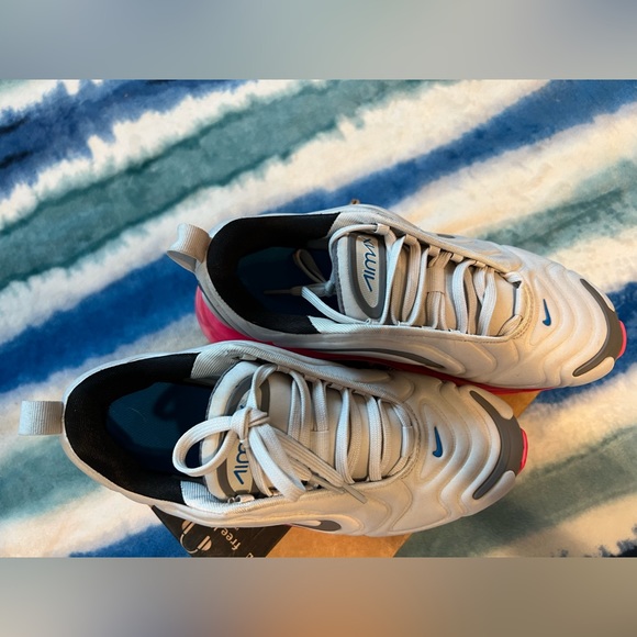 Used a few times to workout , Good condition - Picture 5 of 6